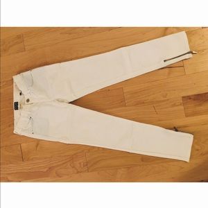 Emporio Armani Sale！White Jean with zip decoration